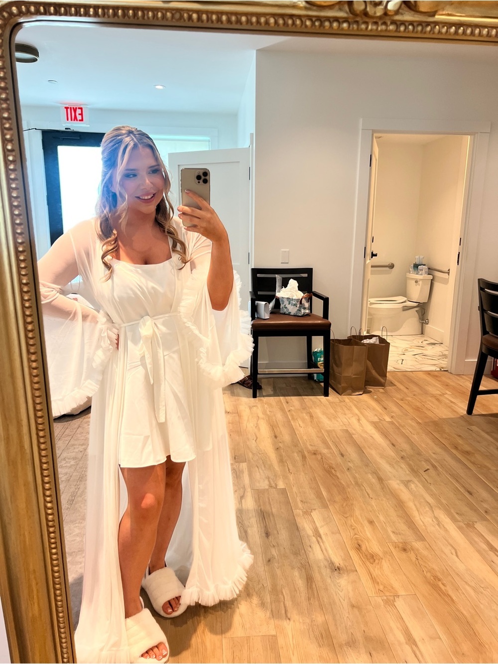Women's White Bridal Robe